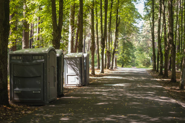 Portable Toilet Options We Offer in Noroton Heights, CT